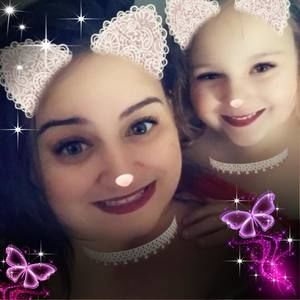 Meet your Posher, Carrie